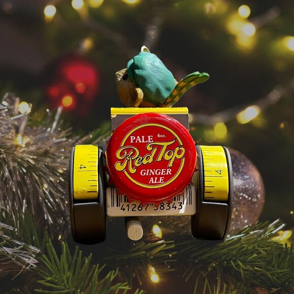 ENESCO NORTH POLE OR BUST 1990 Treasury of Christmas Ornament Mouse Classic Car - Picture 6 of 10